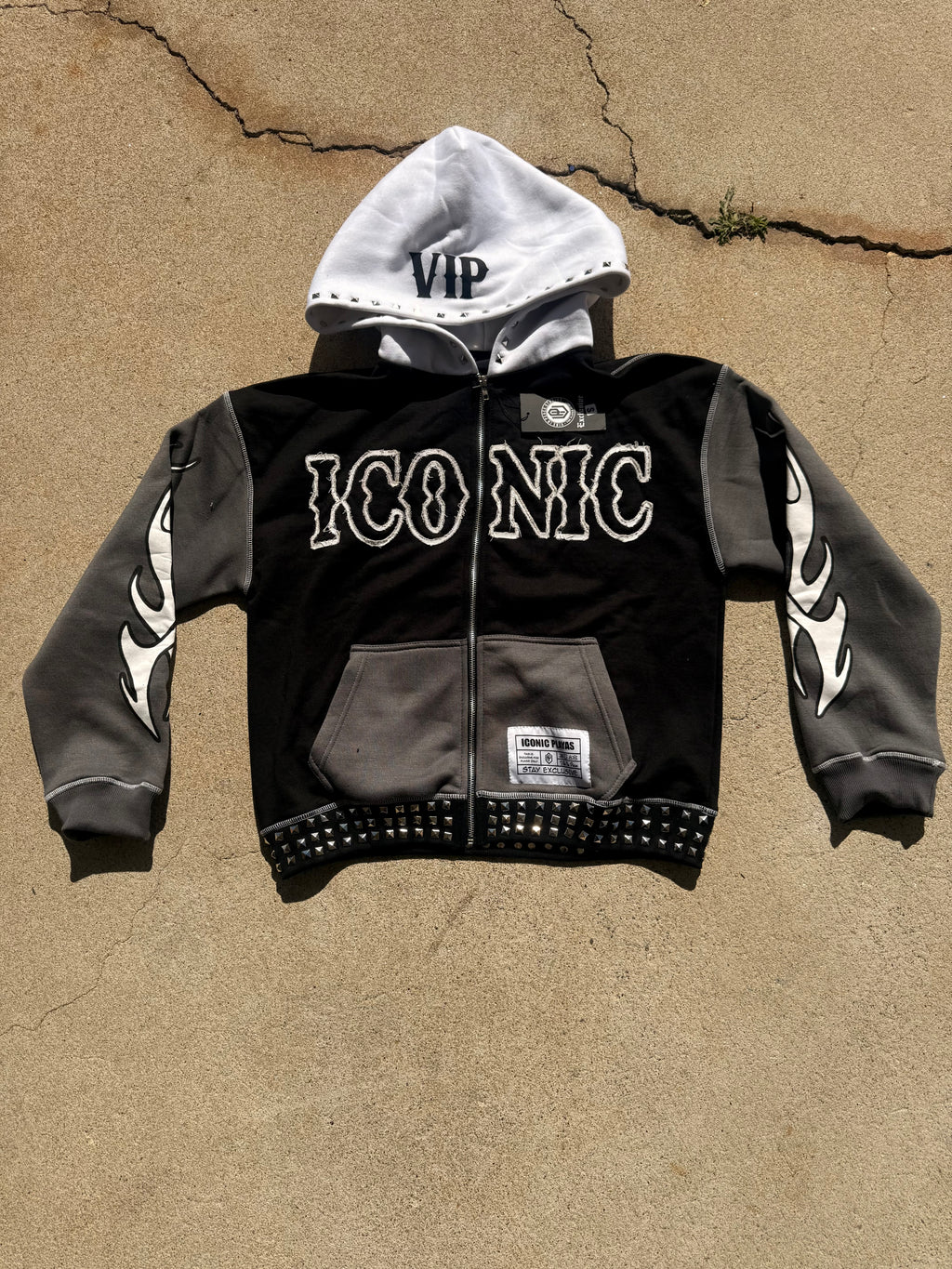 Black MultiColor ZipUp