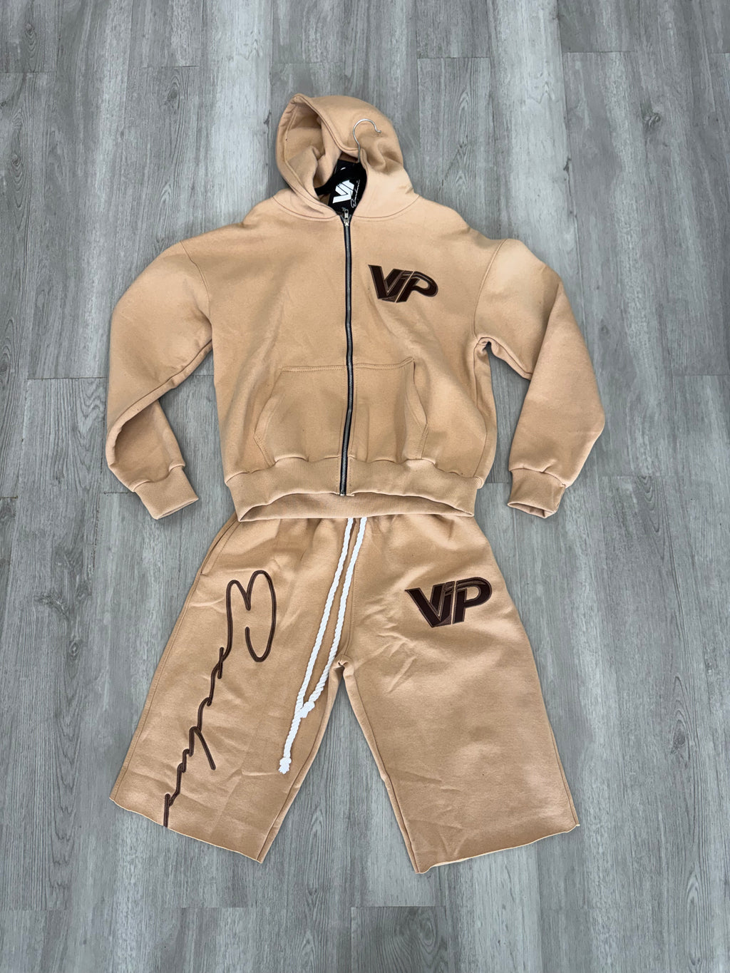 VIP Short Set (Sand)