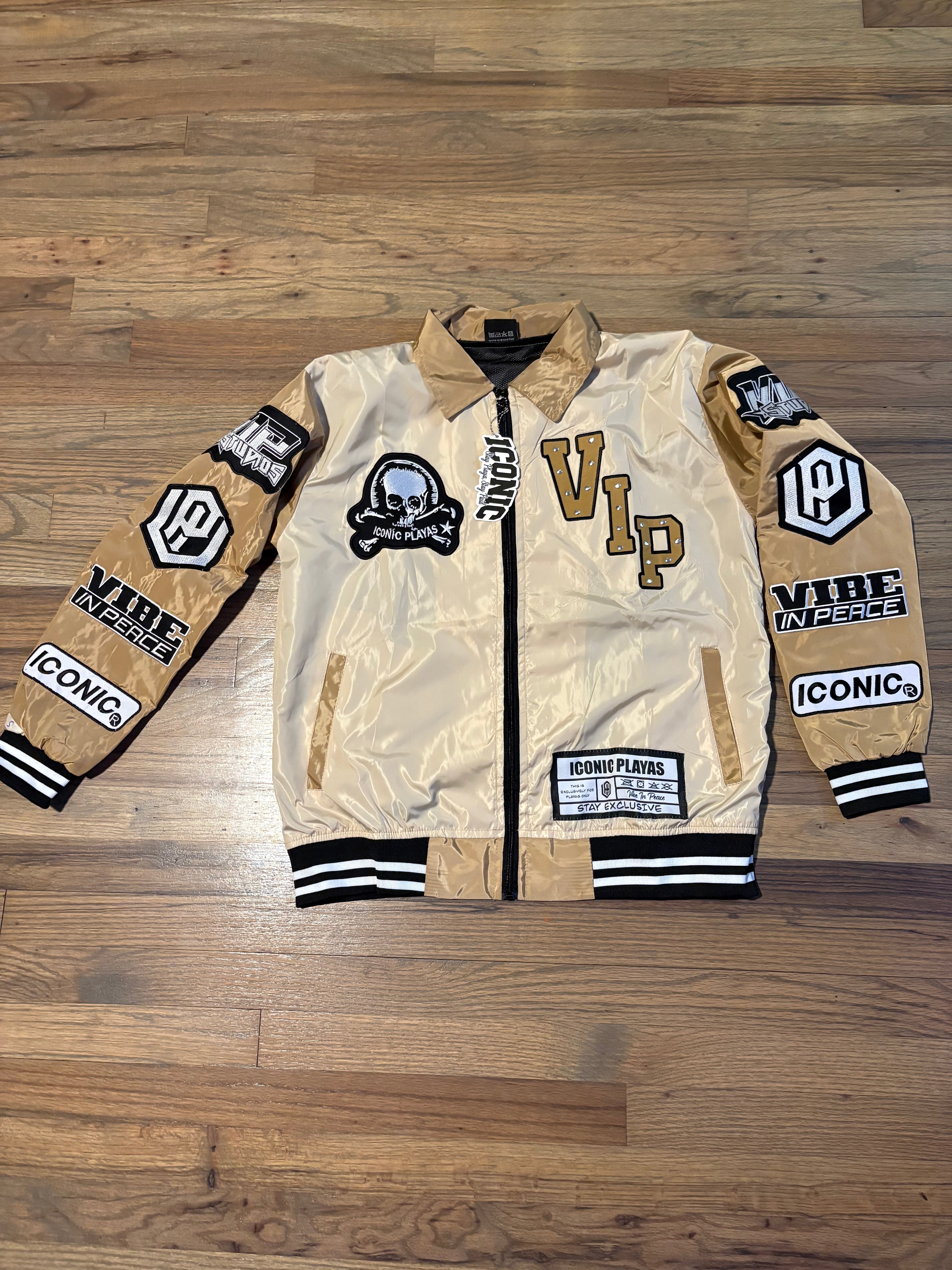 Iconic Windbreaker Varsity (Tan)