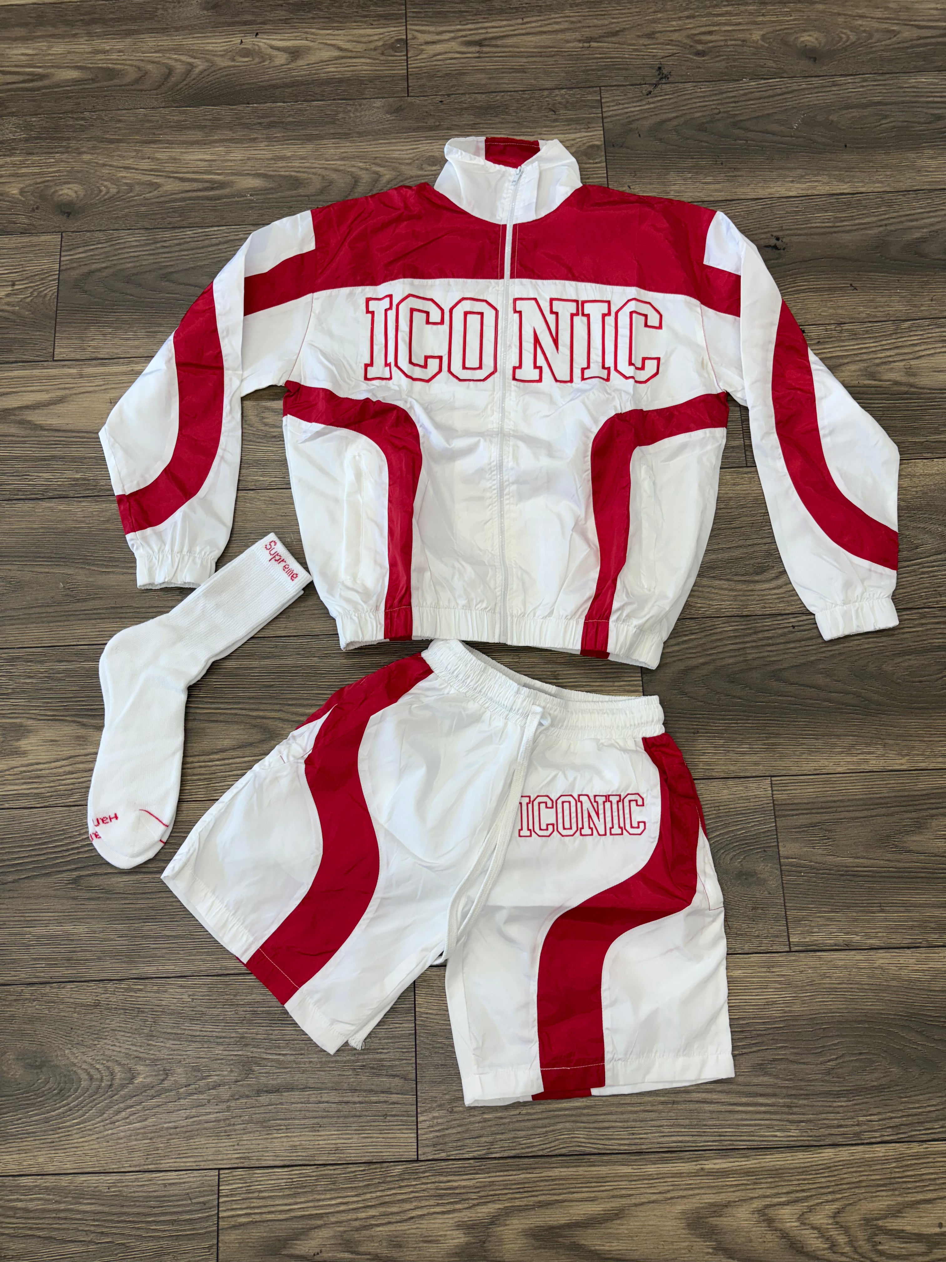Iconic Windbreaker Set (Red)